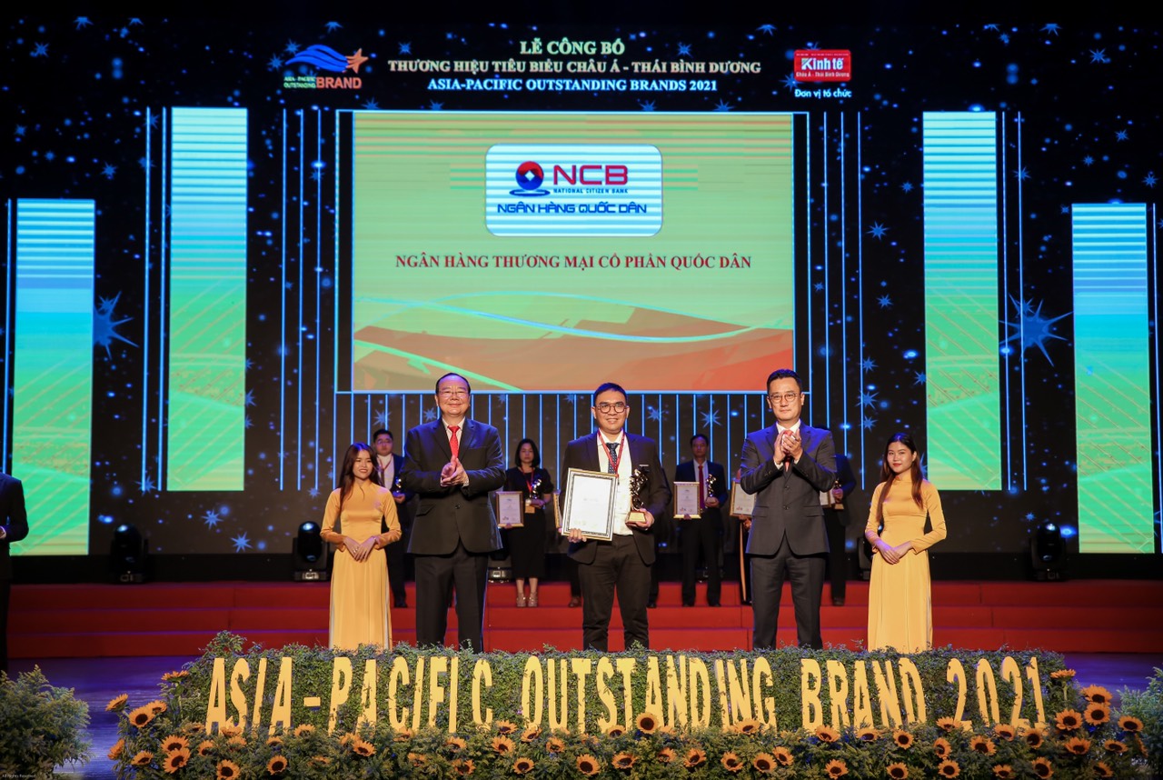 Hai năm liên tiếp, NCB lọt Top 50 doanh nghiệp tăng trưởng xuất sắc nhất Việt Nam